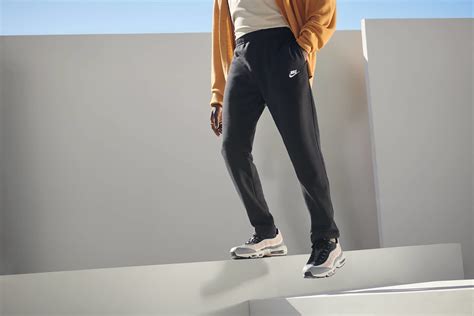 nike schwarze hose herren|Die besten schwarzen Nike Trainingshosen für Herren.